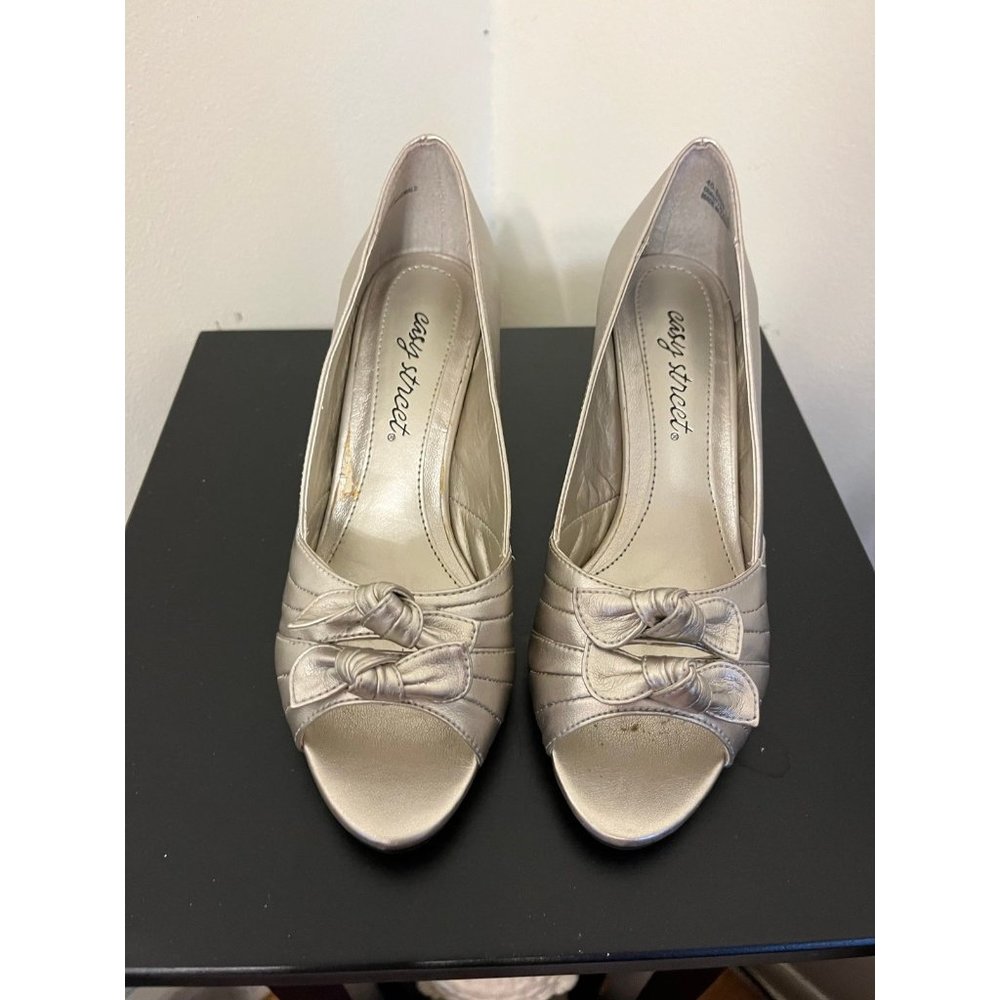 Easy Street Womens Open Toe Shoes Size 5.5